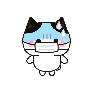 マスクを付けた青い顔のネコ（ハチワレ）